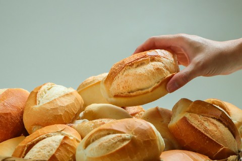 Alta no Preço do Pão Expõe Desafios de Padarias e Impacta o Consumo Popular